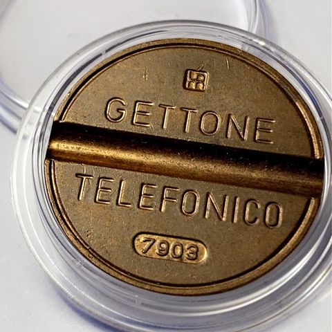 Telefonico pollett fra 1979 med kapsel