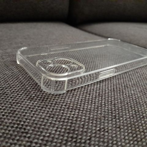 NYTT Soft cover til iPhone 11 Pro, av transparent silikon