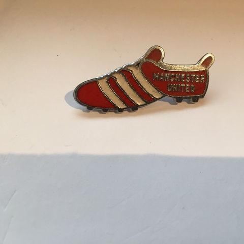 MANCHESTER UNITED - PINS