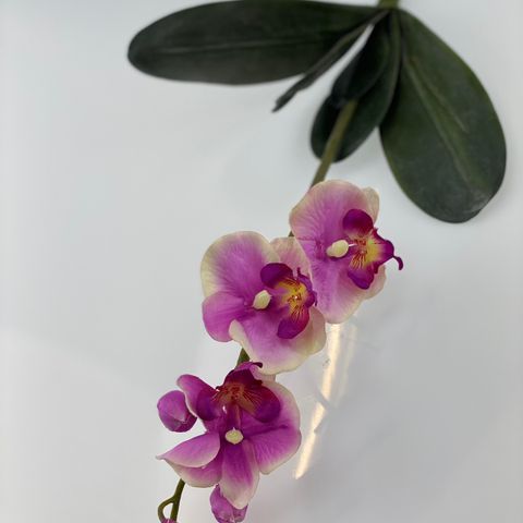 Liten kunstig orkidé - dyp rosa