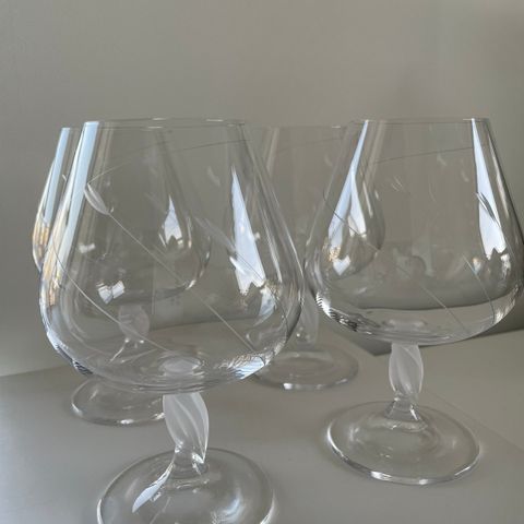 Konjakk glass med design og frostet stett 4 stk (16 cm høy)