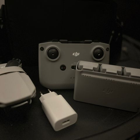 DJI Mini 2 fly more combo