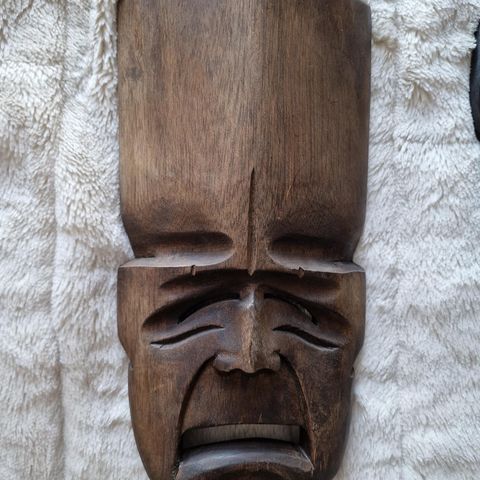 Afrikansk tre maske