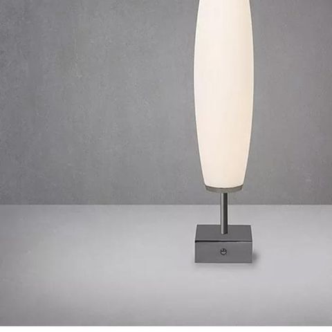 Herstal Zenta dimbar bordlampe, 65 cm frostet glass - pen interiørartikkel