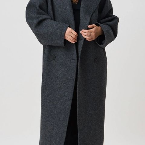 Everyday Coat fra LisBonneatelier