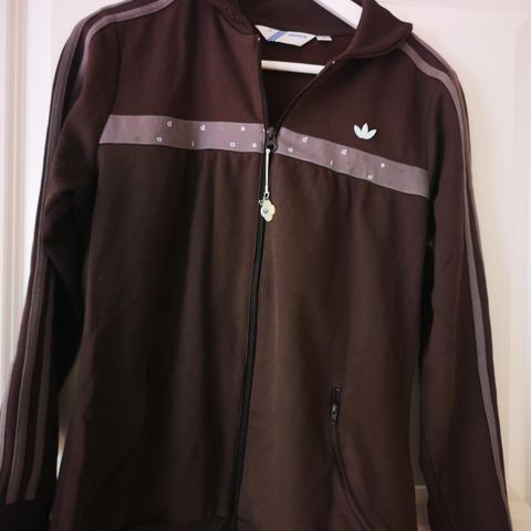 Retrolook Adidas zipper str. 40