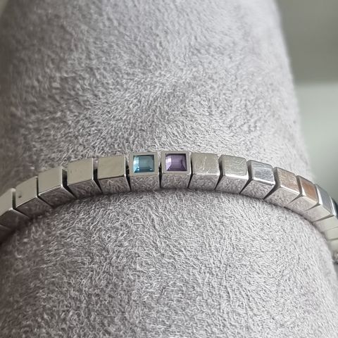 "Cube Bohéme" tennisarmbån med Ametyst /Topaz, fra Montblanc