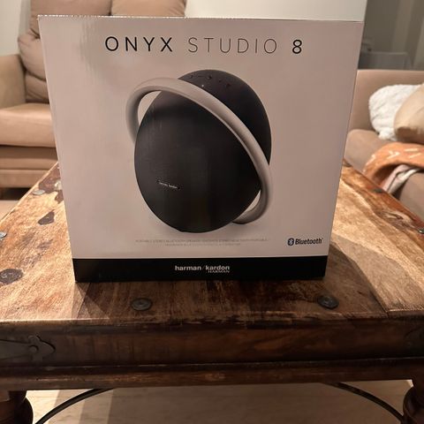 Ny, uåpnet Harman Kardon Onyx Studio 8