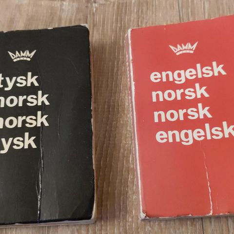 To Små ordbøker, engelsk og tysk