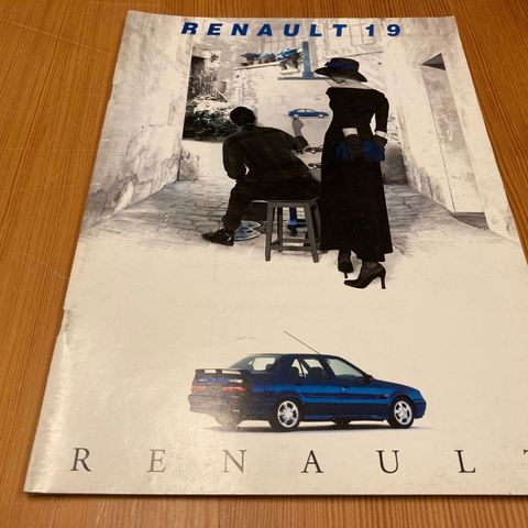 BILBROSJYRE - RENAULT 19 - 1993