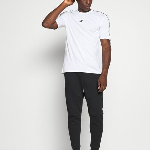 Nike tech fleece