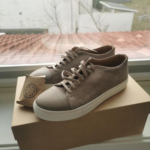 Human Scales - Grey - Sneakers - str. 39