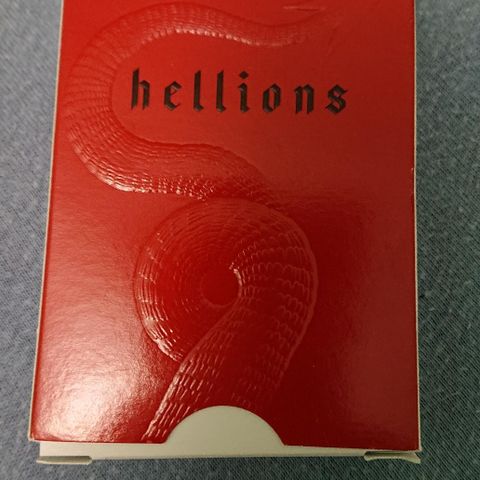 Hellions kort 😀