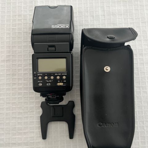 Canon 550EX Speedlite