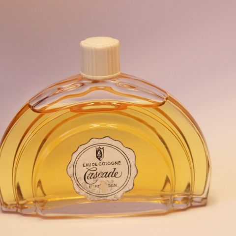 NY pris -Antikk parfymeflaske med parfyme fra ca 1910 Cascade eau de cologne