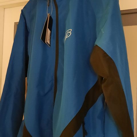 Ski jakke (overtrekks-jakke) fra Bjørn Dæhlie, str S.