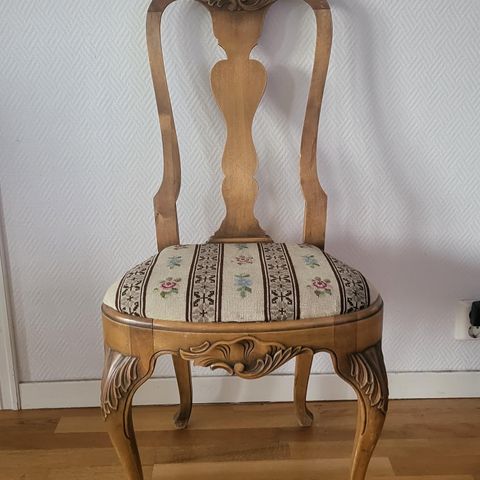 Antikk / Vintage / Retro stol i Queen Anne-stil