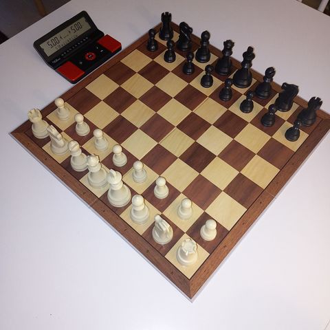 Sjakkbrett og alt sjakk-relatert