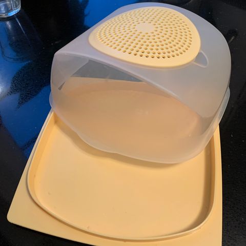 Stor osteklokke fra tupperware