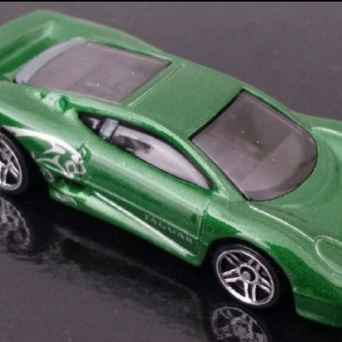 Jaguar XJ220 Hot Wheels