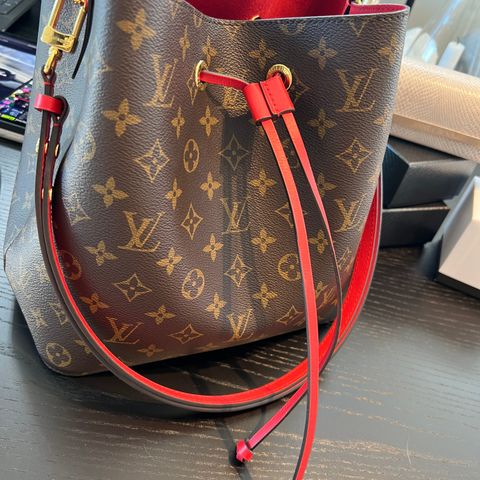 Louis Vuitton Veske