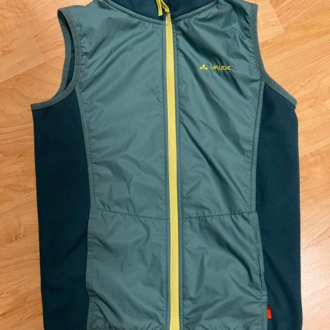 Kupp! VAUDE kids racoon fleece vest 134/140 pent brukt