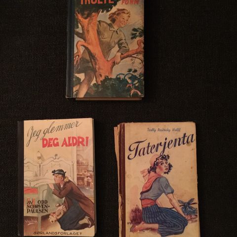 Gamle bøker fra 1945-1947- 1949.