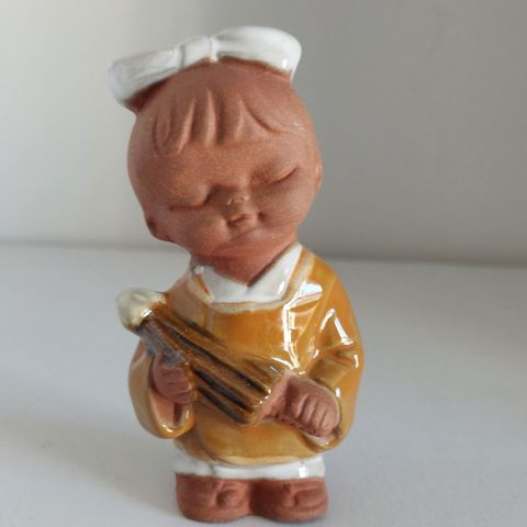 Retro figur keramikk