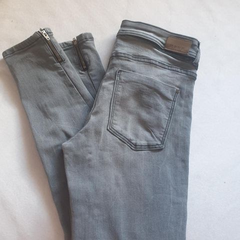 Zara grey skinny jeans