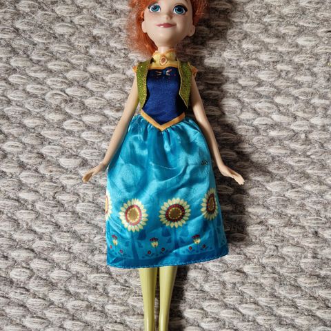 Disney Anna Barbie dokke