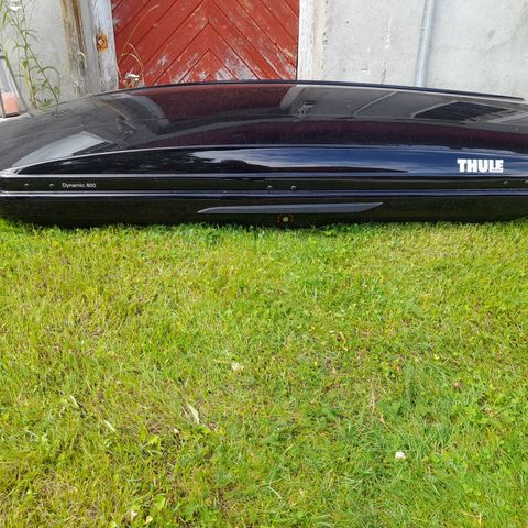 Thule takboks dynamic 800 til leie.