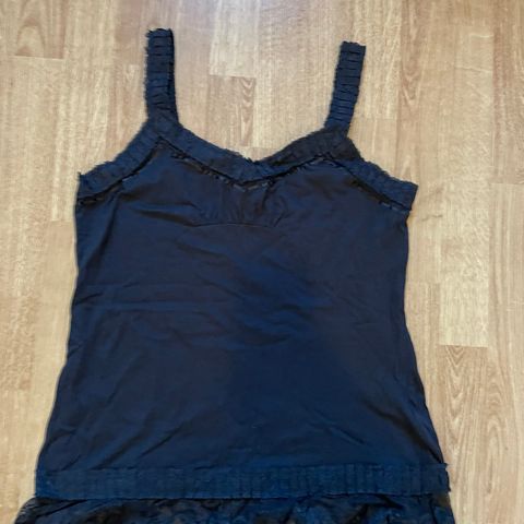 Sort singlet L