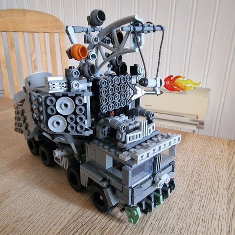 Lego MOC Mad Max Doof Wagon