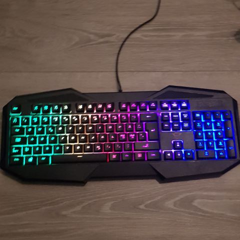 Gaming tastatur