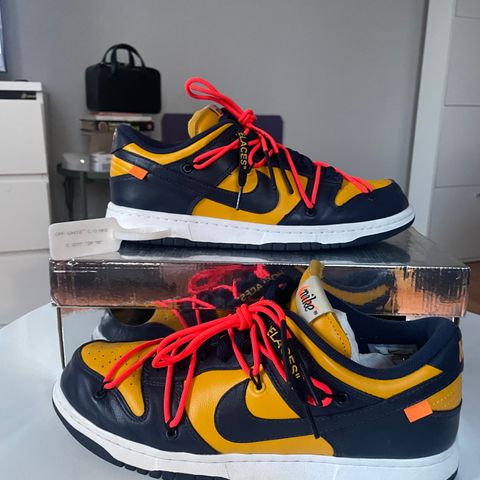 Nike Dunk Low Off-White Uneversety Gold str 44/us10