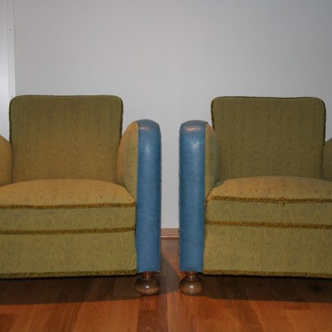 Retro sofagruppe (3-seter sofa + to stoler)