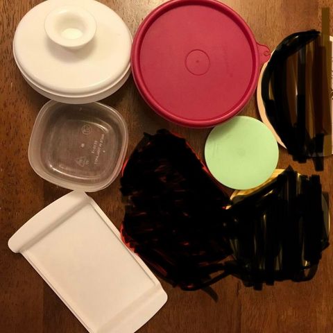 Tupperware boks, lokk.osv