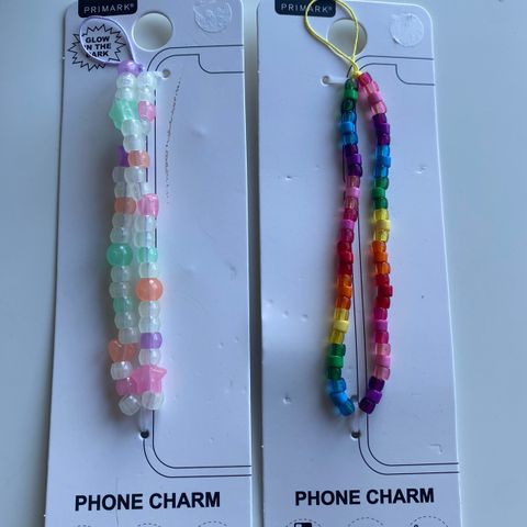 To nye mobil charms