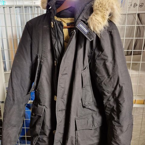 Navy woolrich artic parka