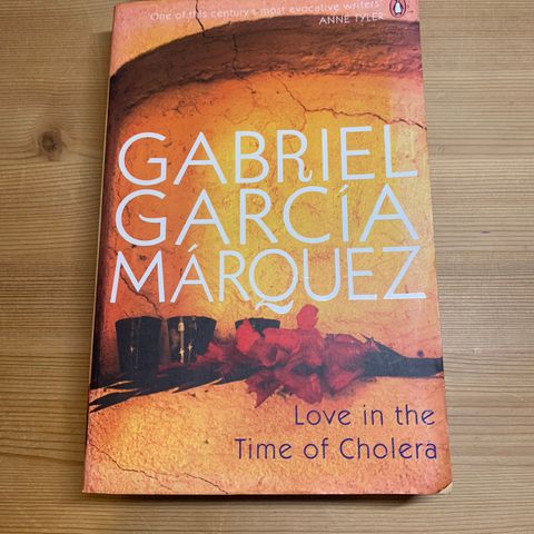 Bok: Love in the Time of Cholera by Gabriel Garcia Marquez