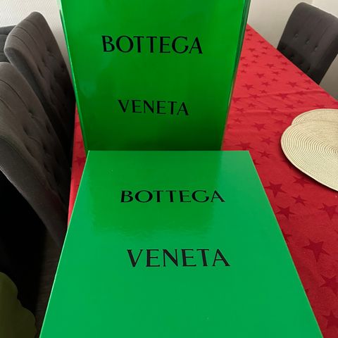 Helt nye Bottega Veneta støvler