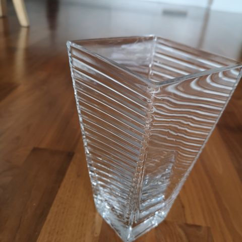 Vase med høyde 20 Cm