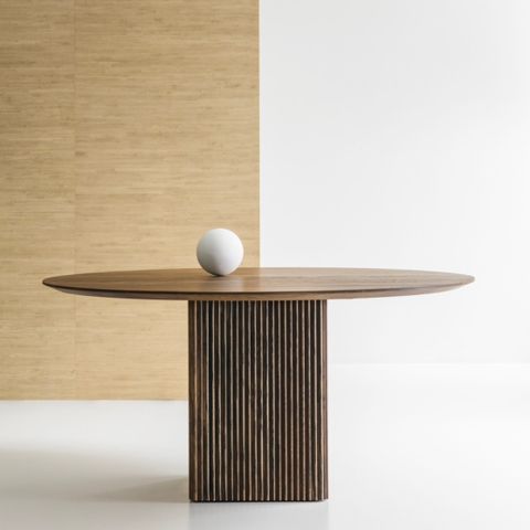 Dansk design TEN Spisebord ønsker kjøpt