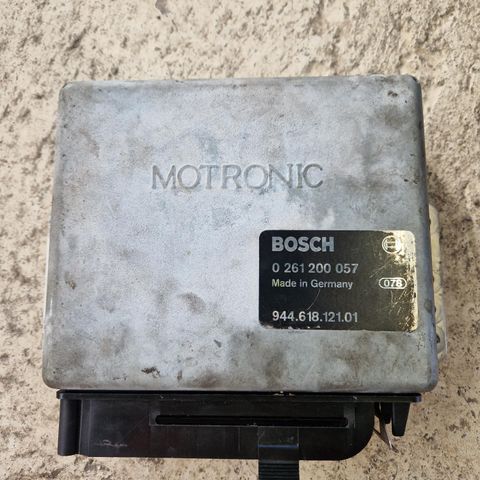 Porsche 944 hjerne ECU