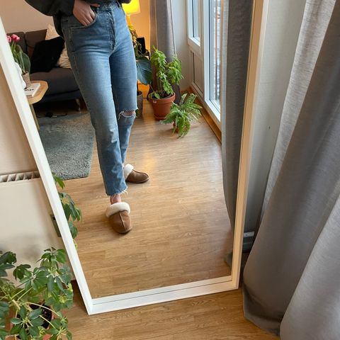 Girlfriend jeans fra Karve i str L