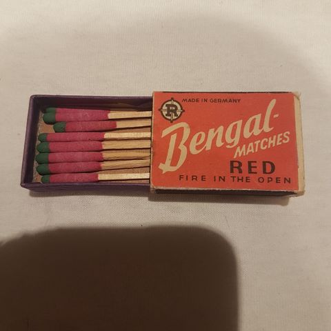 Vintage Bengal Matches Red Fire In The Open