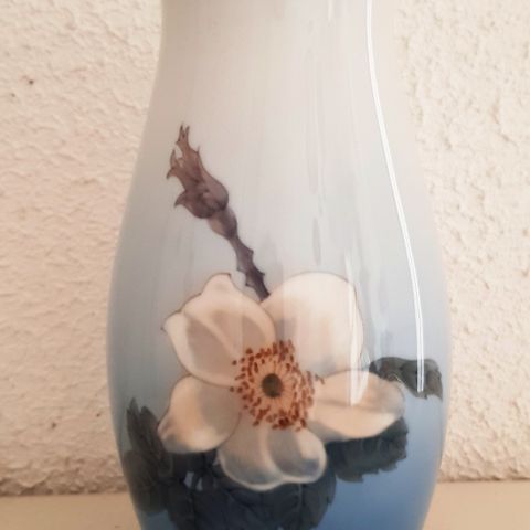 Nydelig vase fra Bing og Grøndahl.