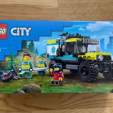Ny/Uåpnet LEGO City 40582 Ambulanse med firehjulstrekk