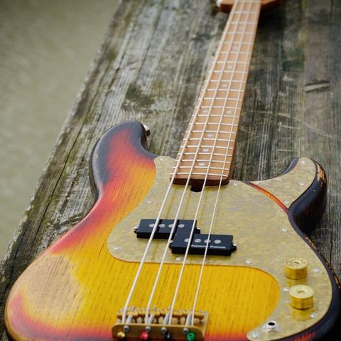 Paoletti Skybass Loft 3-Tone Sunburst