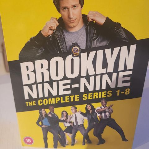 DVD Brooklyn nine nine Season 1-8 selges